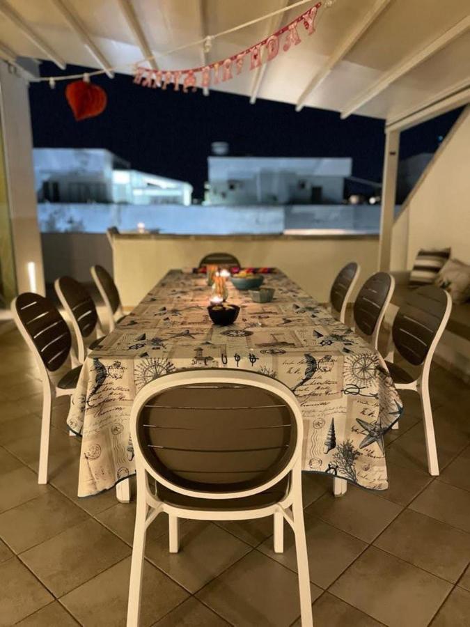 Attico Margherita - La Terrazza Sul Mare Gallipoli Exterior photo